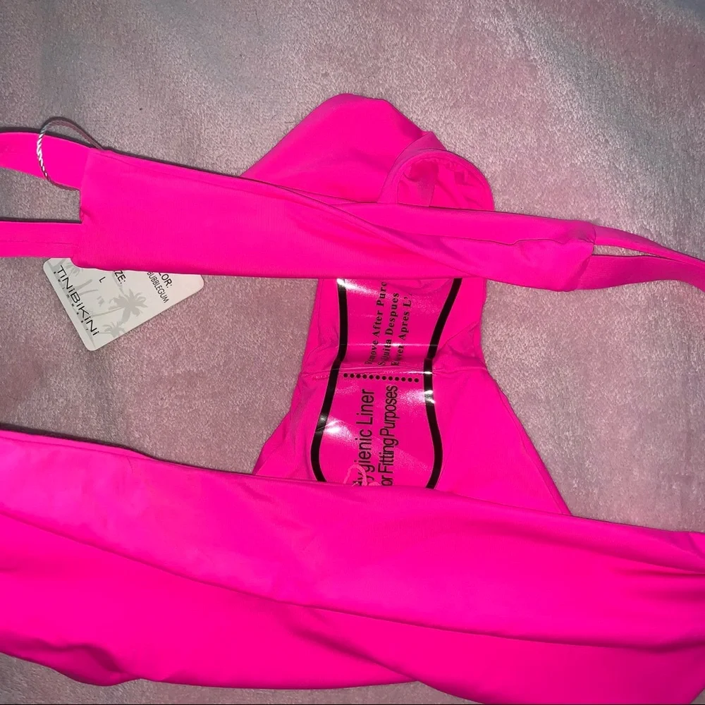 Bikini Bottom - Picture 3 of 4